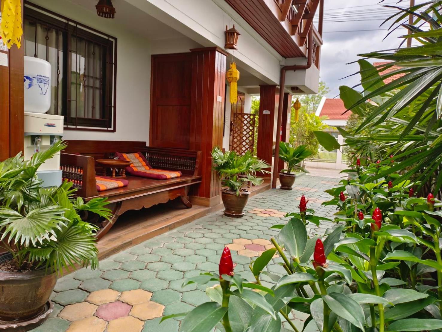 Aphilapa Residence Chiang Mai Exterior photo